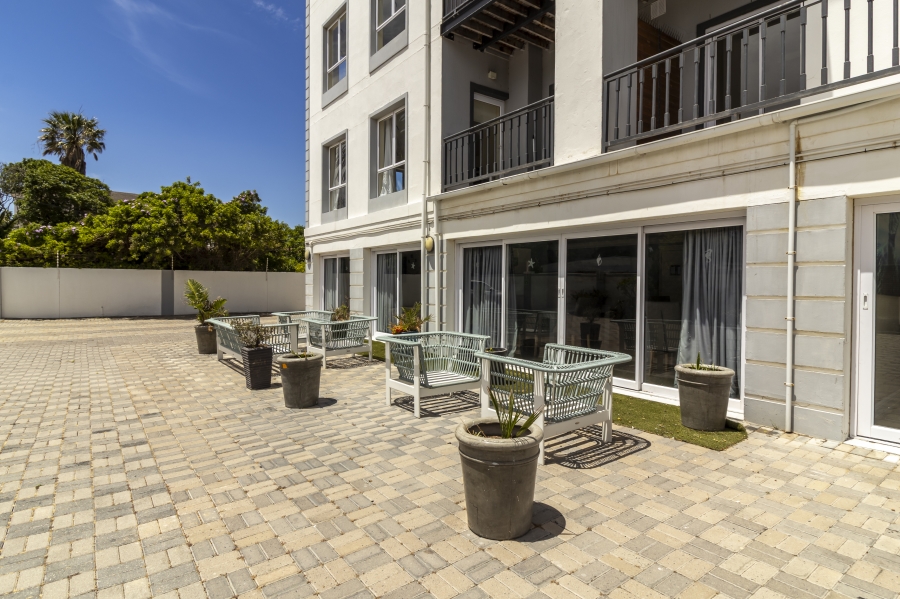 To Let 1 Bedroom Property for Rent in Strand North Western Cape